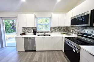 490 13th Ln SW, Vero Beach, FL 32962 - Photo 14