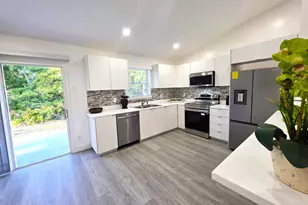 490 13th Ln SW, Vero Beach, FL 32962 - Photo 10