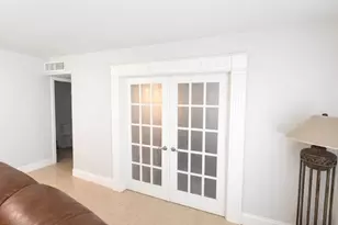 4052 N Pine Island Rd, Sunrise, FL 33351 - Photo 10