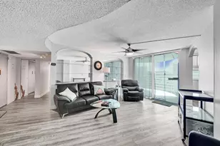 100 Golden Isles Dr, Hallandale Beach, FL 33009 - Photo 20