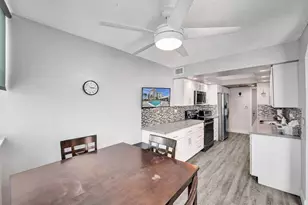 100 Golden Isles Dr, Hallandale Beach, FL 33009 - Photo 28
