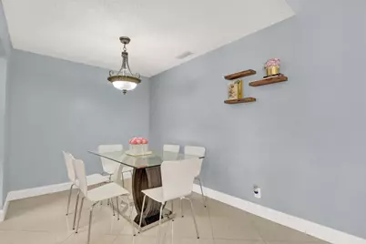 5272 Bosque Lane #31, West Palm Beach, FL 33415 - Photo 4