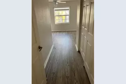 8108 Prestige Commons Drive, Tamarac, FL 33321 - Photo 6