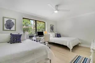 438 Brackenwood Ln S, Palm Beach Gardens, FL 33418 - Photo 34