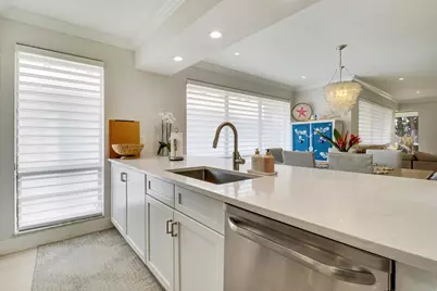 438 Brackenwood Lane S, Palm Beach Gardens, FL 33418 - Photo 10