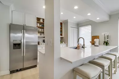 438 Brackenwood Lane S, Palm Beach Gardens, FL 33418 - Photo 4