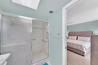 5250 Las Verdes Circle #212, Delray Beach, FL 33484 - Photo 18