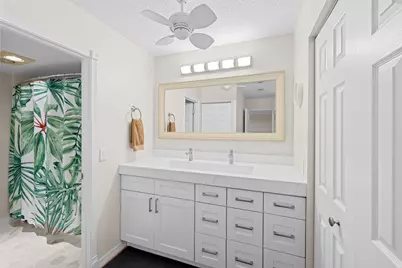 9193 Pecky Cypress Lane, Boca Raton, FL 33428 - Photo 12