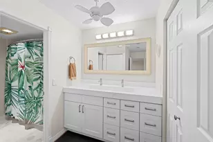 9193 Pecky Cypress Ln, Boca Raton, FL 33428 - Photo 12