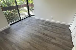 2297 SW 15th St, Deerfield Beach, FL 33442 - Photo 14