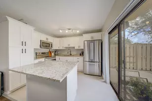 187 Woodland Rd, Palm Springs, FL 33461 - Photo 12