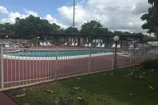 2861 NW 47th Terrace, Lauderdale Lakes, FL 33313 - Photo 16