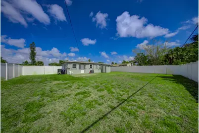 1648 NW 13th Street, Fort Lauderdale, FL 33311 - Photo 22