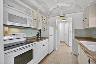 26 Golfs, West Palm Beach, FL 33417 - Photo 4