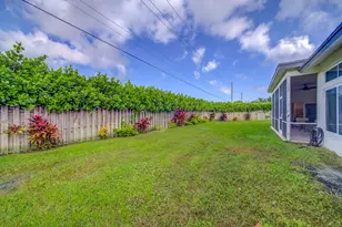 1853 Shower Tree Way, Wellington, FL 33414 - Photo 28