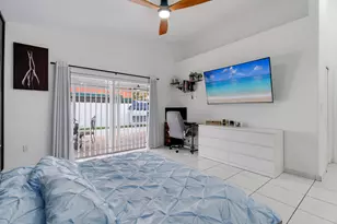 8771 NW 141st Terrace, Miami Lakes, FL 33018 - Photo 20