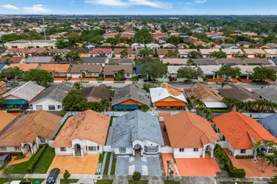 8771 NW 141st Terrace, Miami Lakes, FL 33018 - Photo 36