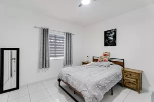 8771 NW 141st Terrace, Miami Lakes, FL 33018 - Photo 14