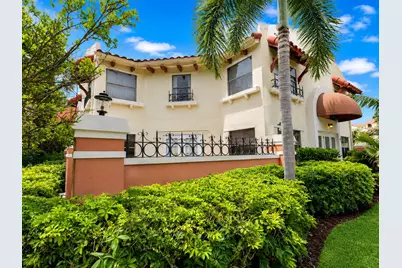 13 Uno Lago Drive, Juno Beach, FL 33408 - Photo 1