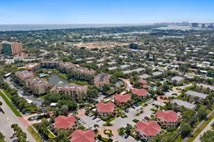 13 Uno Lago Dr, Juno Beach, FL 33408 - Photo 2