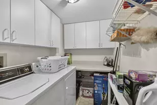 10806 W Clairmont Cir, Tamarac, FL 33321 - Photo 22