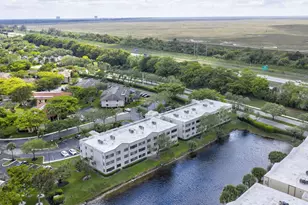 10806 W Clairmont Cir, Tamarac, FL 33321 - Photo 26