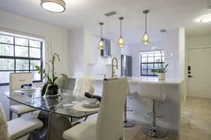 576 Westree Ln, Plantation, FL 33324 - Photo 8