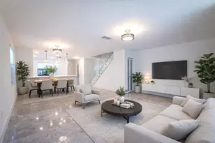 576 Westree Ln, Plantation, FL 33324 - Photo 2