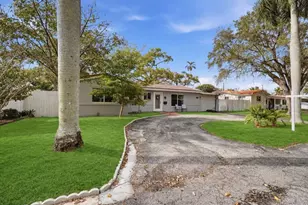 330 SE 6th St, Pompano Beach, FL 33060 - Photo 4