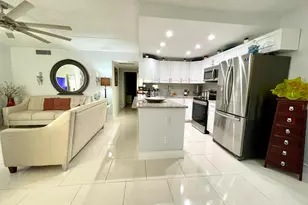 3200 Springdale Blvd, Palm Springs, FL 33461 - Photo 6