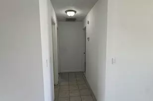 710 NW Airoso Blvd, Port Saint Lucie, FL 34983 - Photo 10