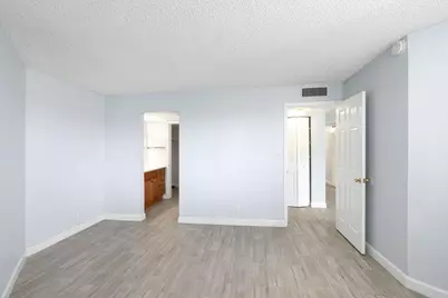 1750 N Congress Avenue #411, West Palm Beach, FL 33401 - Photo 14