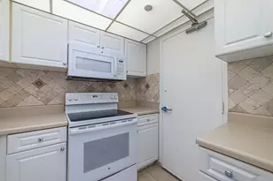 1200 West Ave, Miami Beach, FL 33139 - Photo 14