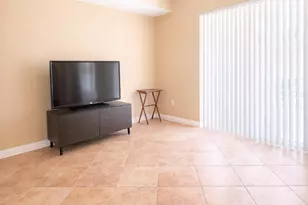 2210 22nd Ln, Palm Beach Gardens, FL 33418 - Photo 6