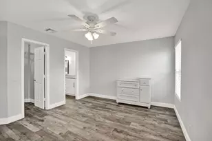 2702 Arborwood Rd, Davie, FL 33328 - Photo 22