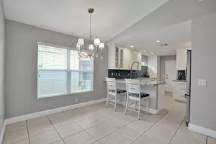 2702 Arborwood Rd, Davie, FL 33328 - Photo 6