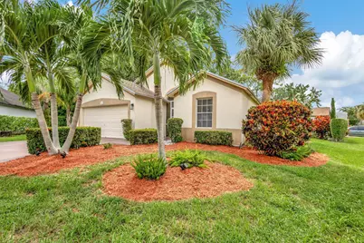 328 Hammocks Trail, Greenacres, FL 33413 - Photo 2