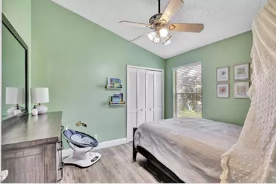 328 Hammocks Trail, Greenacres, FL 33413 - Photo 20