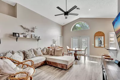 328 Hammocks Trail, Greenacres, FL 33413 - Photo 6