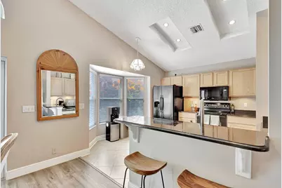 328 Hammocks Trail, Greenacres, FL 33413 - Photo 10