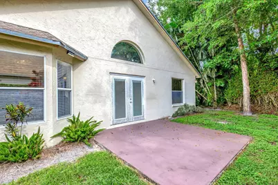 328 Hammocks Trail, Greenacres, FL 33413 - Photo 26
