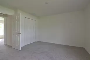 2266 SW Cameo Blvd, Port Saint Lucie, FL 34953 - Photo 10