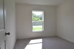 2266 SW Cameo Blvd, Port Saint Lucie, FL 34953 - Photo 8