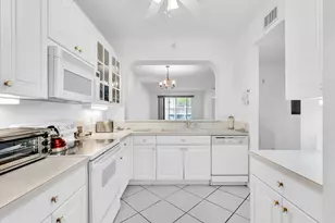 7623 Southampton Terrace, Tamarac, FL 33321 - Photo 8