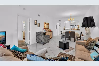 7623 Southampton Terrace #211, Tamarac, FL 33321 - Photo 10