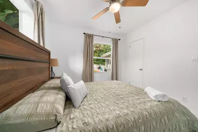 842 SW 11th Court, Fort Lauderdale, FL 33315 - Photo 22