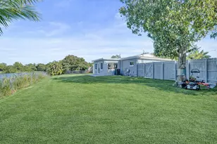 3271 NW 17th St, Lauderhill, FL 33311 - Photo 34