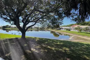 7841 Rockport Cir, Lake Worth, FL 33467 - Photo 2