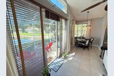 7841 Rockport Circle, Lake Worth, FL 33467 - Photo 14