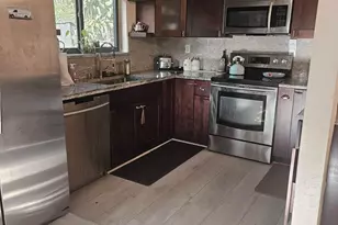 13278 NW 5th Ct, Plantation, FL 33325 - Photo 4